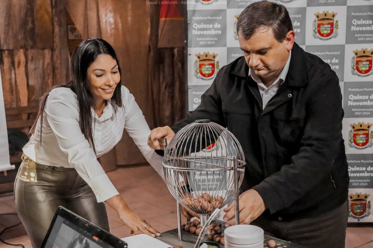 Administração Municipal distribui primeiros lotes do Loteamento Habitacional