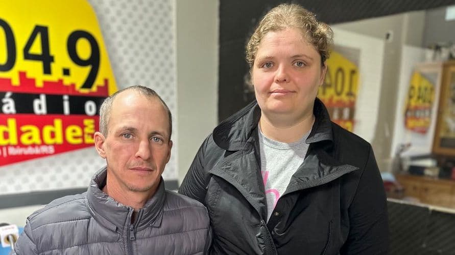 Casal segue a luta pela saúde de seus quatro filhos com doença rara