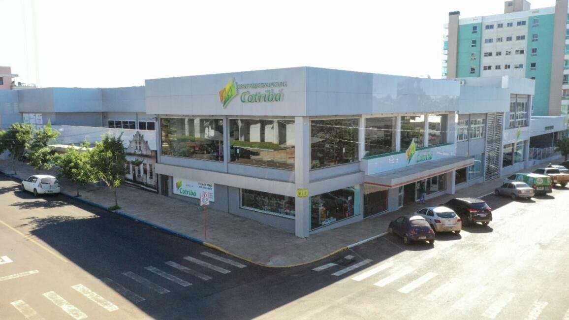 Supermercado Cotribá chega aos 47 anos com foco no atendimento, na qualidade e na diversidade