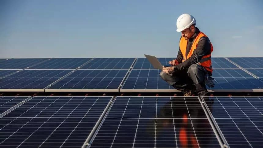 HCC Energia Solar anuncia desconto de 20% na campanha Green November do mês de novembro